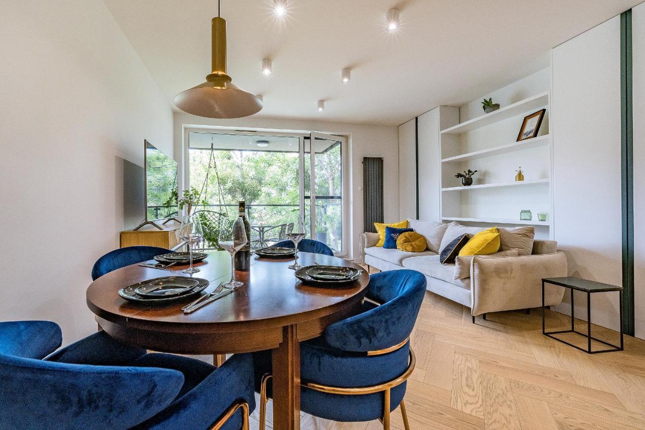 Hello Chmielna With Private Parking And Balcony Huoneisto *