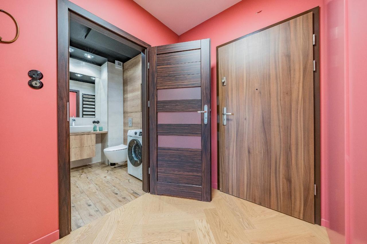 Hello Chmielna With Private Parking And Balcony *